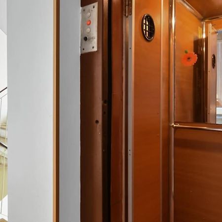Mysa Modern Studio * Near Cismigiu Park * Netflix Bucareste Exterior foto