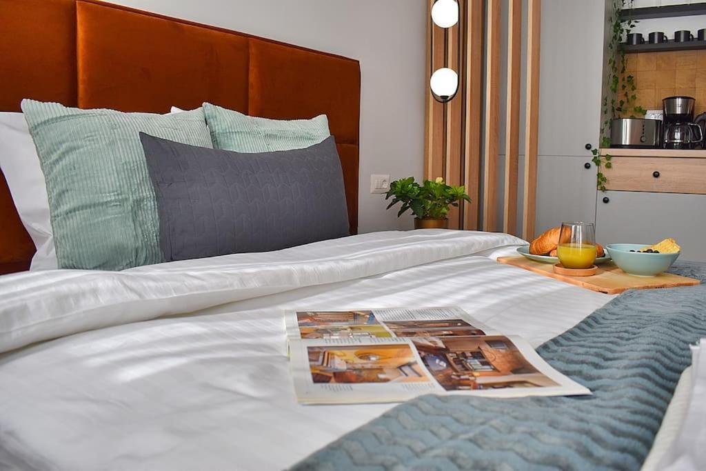Mysa Modern Studio * Near Cismigiu Park * Netflix Bucareste Exterior foto